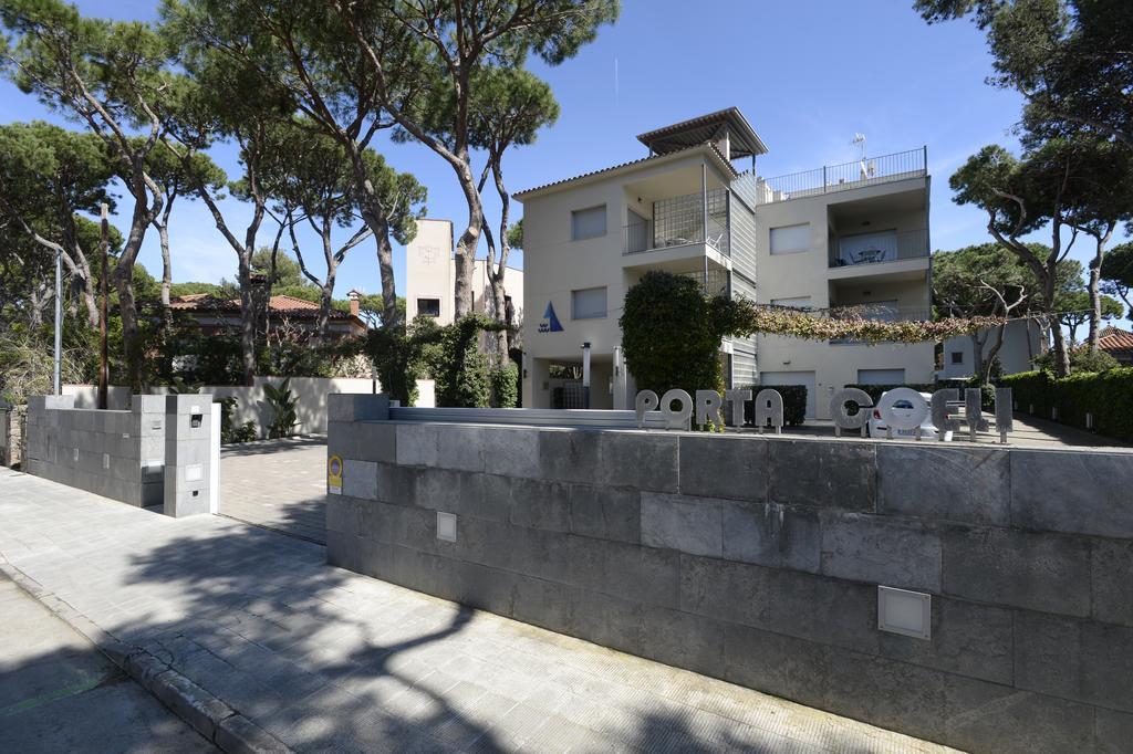 Apartamentos Porta Coeli Castelldefels Kültér fotó