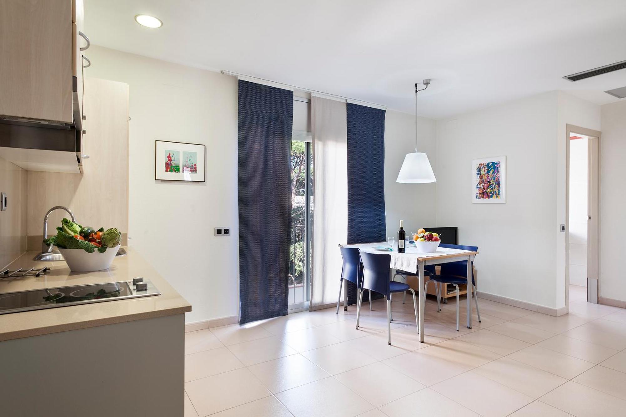 Apartamentos Porta Coeli Castelldefels Kültér fotó